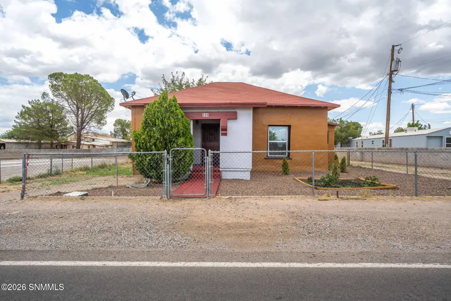 335 Armstrong, Las Cruces, NM 88007 - #2