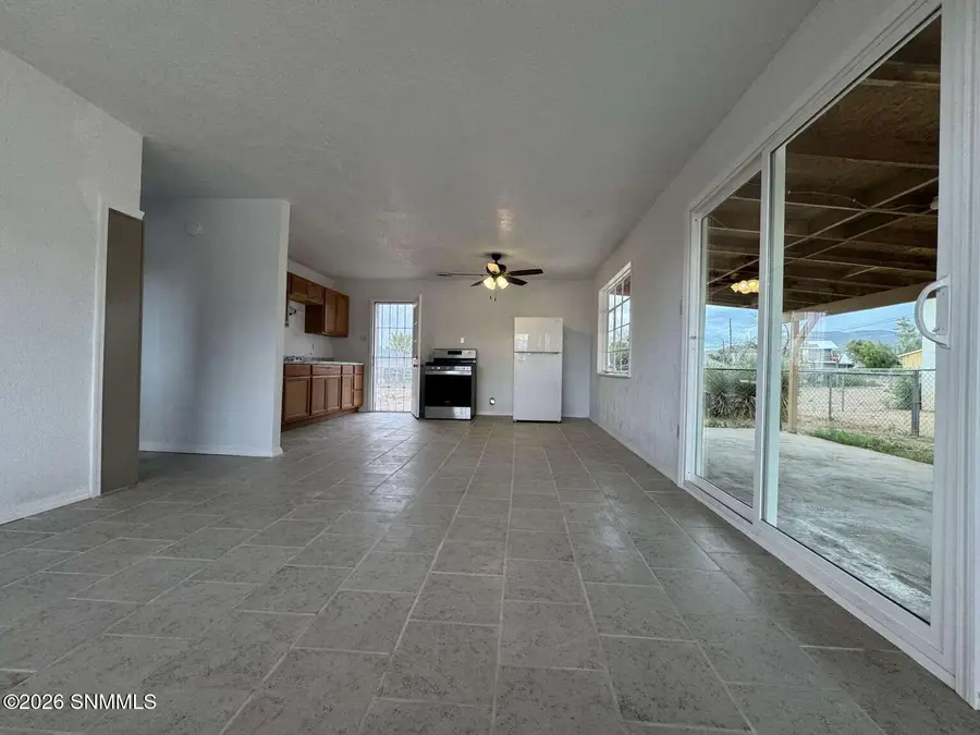 605 Brookdale Drive, Alamogordo, NM 88310 - #3