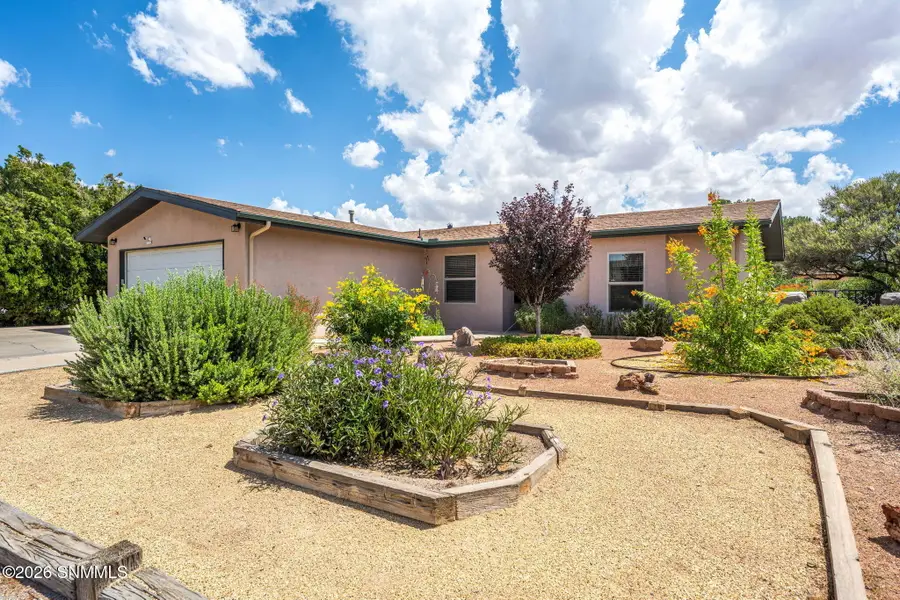 5497 Amarillo Del Sol, Las Cruces, NM 88007 - #2