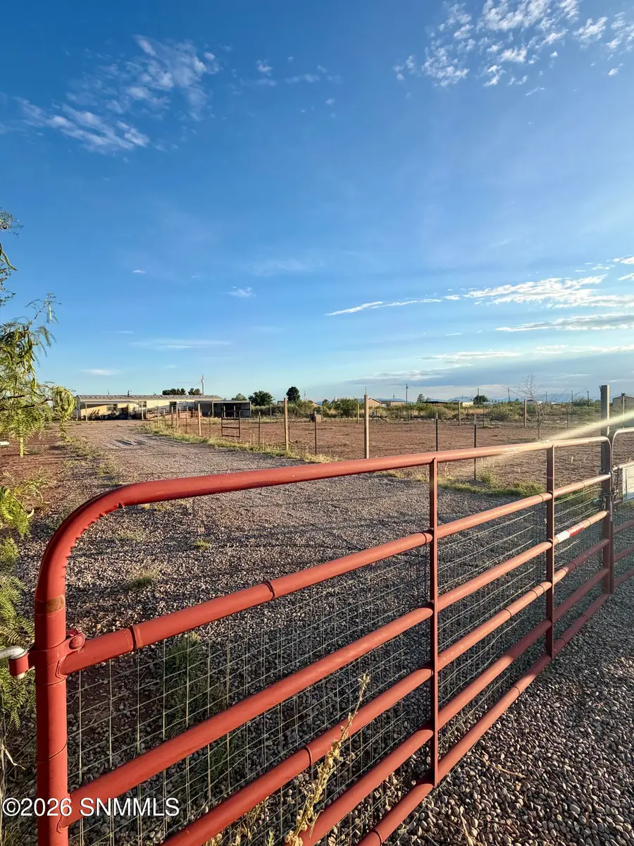 102 Desert Road, Tularosa, NM 88352 - #2