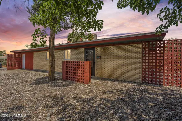 2101 Chilton Drive, Las Cruces, NM 88001