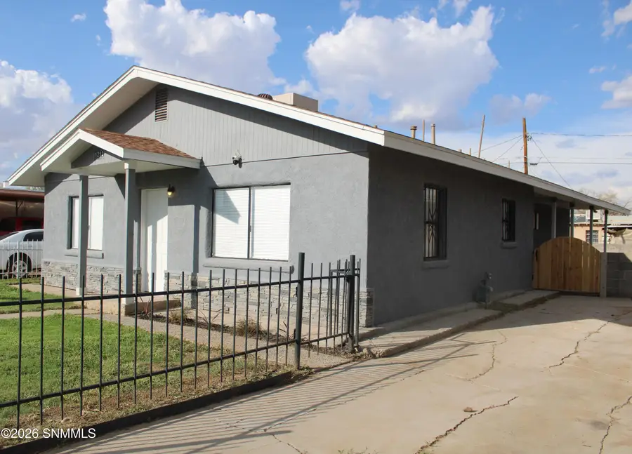 1212 Douglas Drive, Las Cruces, NM 88005 - #3