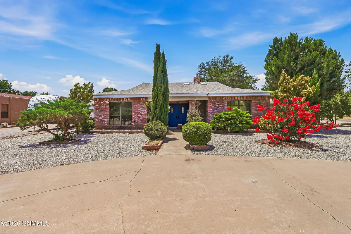 960 Calle Sereno, Las Cruces, NM 88007 - #1