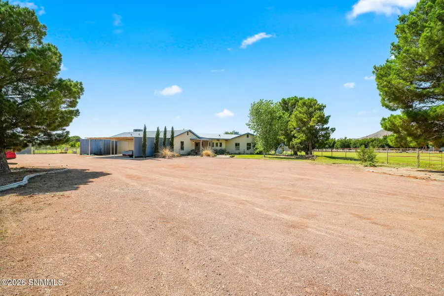 10110 N Valley Drive, Las Cruces, NM 88007 - #2