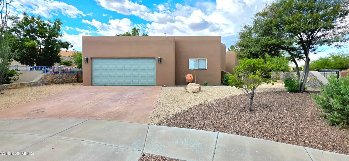 2011 Desert Springs Court, Las Cruces, NM 88011 - #1