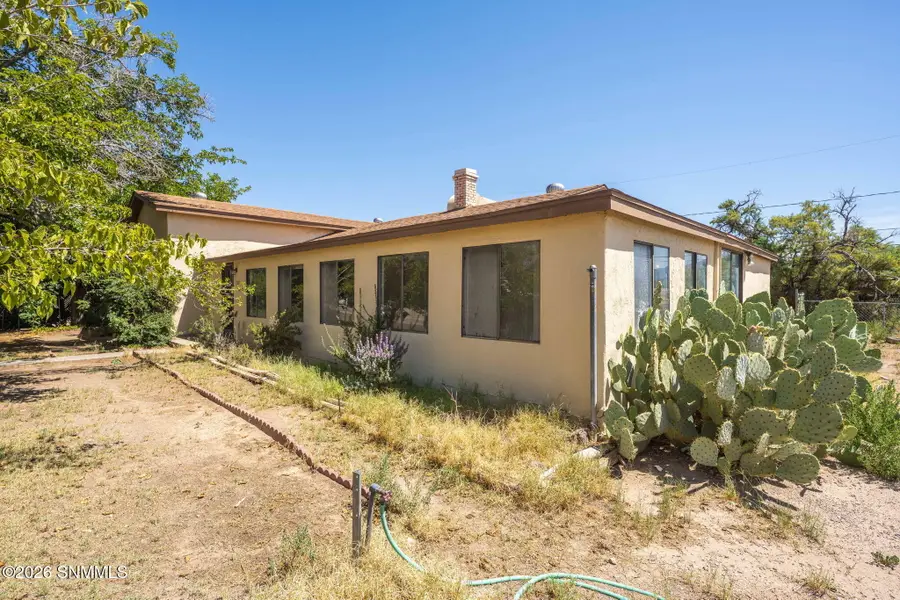 3107 Oak Street, Las Cruces, NM 88005 - #2
