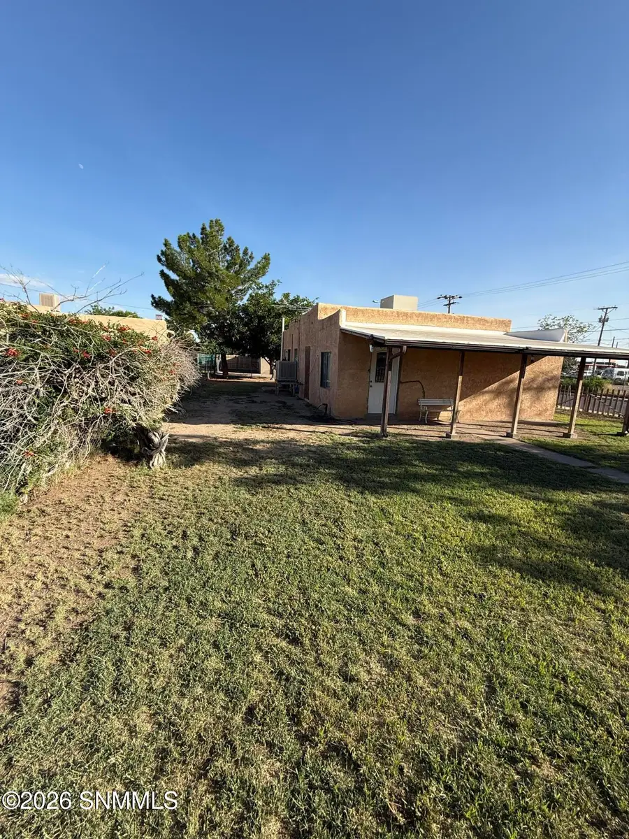 1219 Mcfie Avenue, Las Cruces, NM 88005 - #2