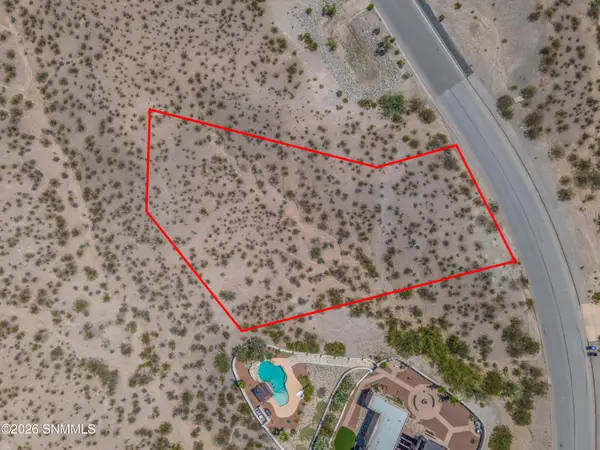 6110 Lazo Del Sur, Las Cruces, NM 88011