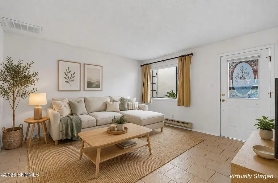 1636 Capitan Avenue, Las Cruces, NM 88001 - #3