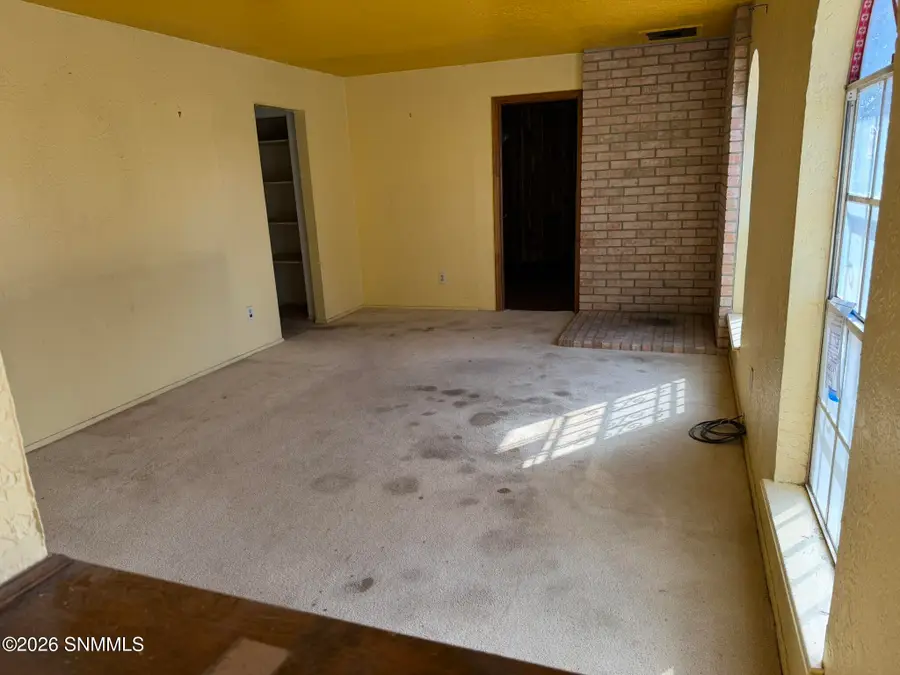 332 Terry Drive, Las Cruces, NM 88007 - #2