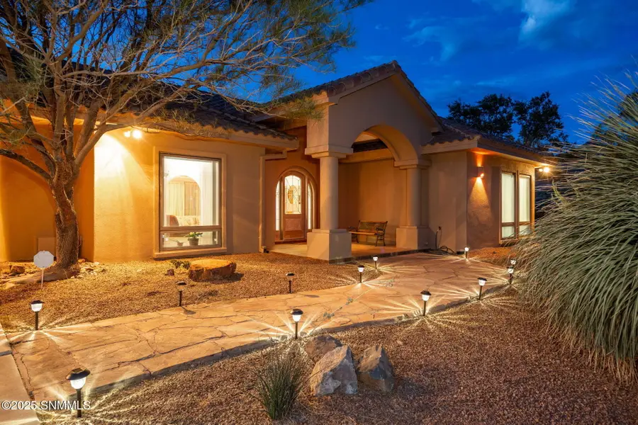 5118 Silver King Road, Las Cruces, NM 88011 - #3