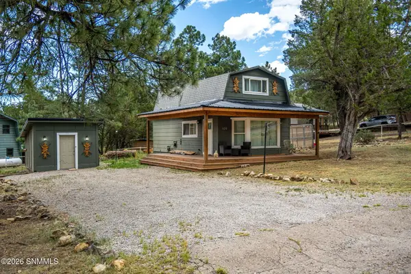 109 Blue Bird Lane, Ruidoso, NM 88345