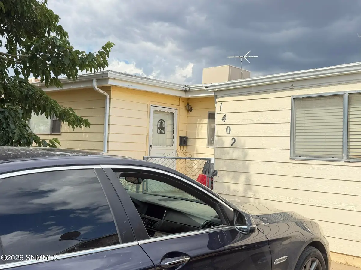 1402 Hawaii Avenue, Alamogordo, NM 88310 - #1