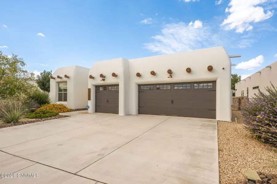 3767 Archangel Avenue, Las Cruces, NM 88012 - #3