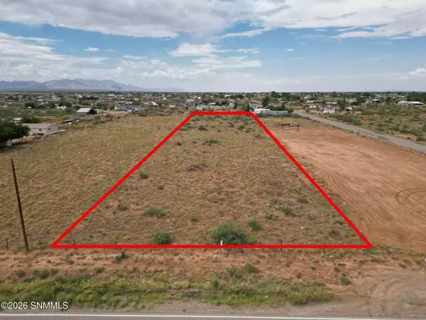 568 Oasis Drive, Chaparral, NM 88081