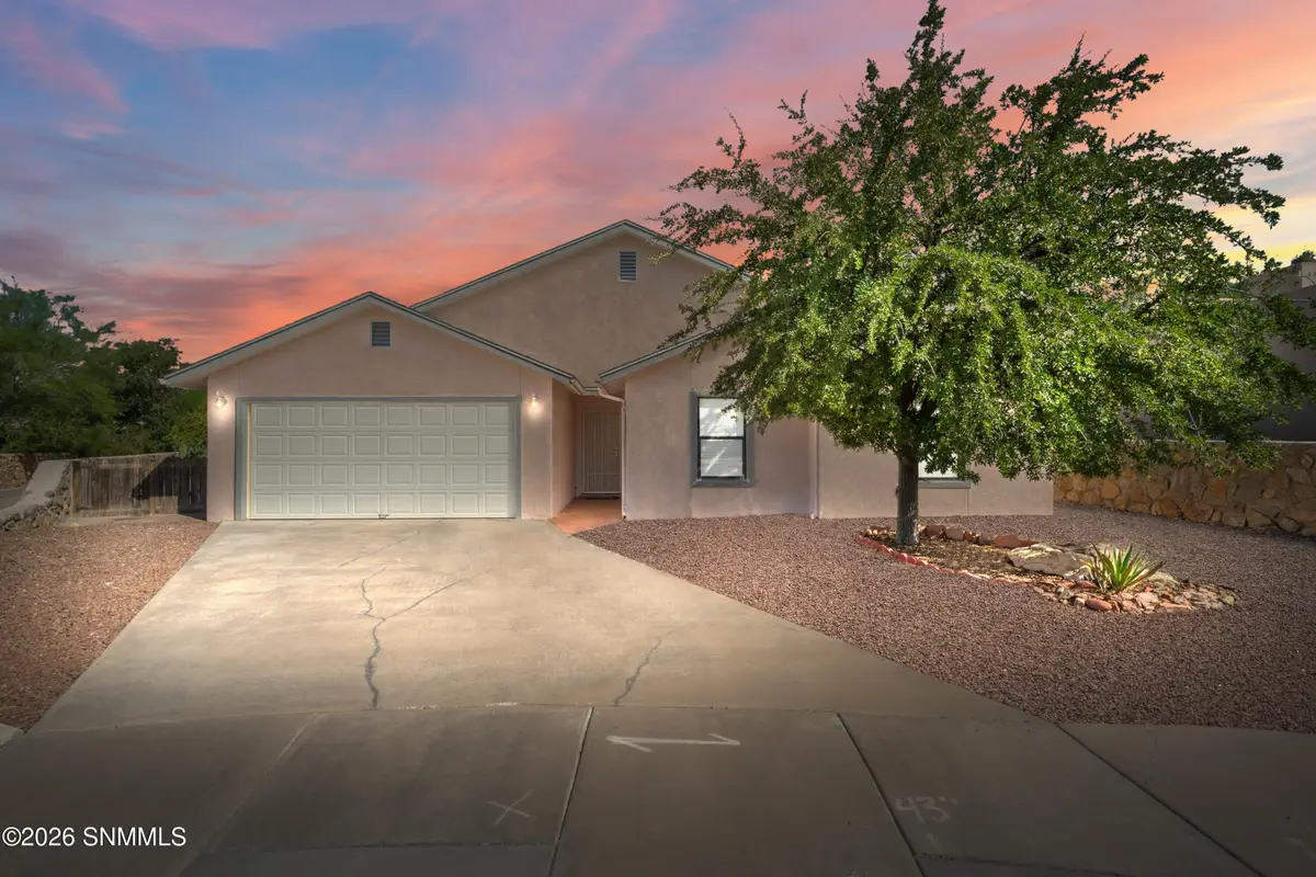 2123 Benton Avenue, Las Cruces, NM 88001 - #1
