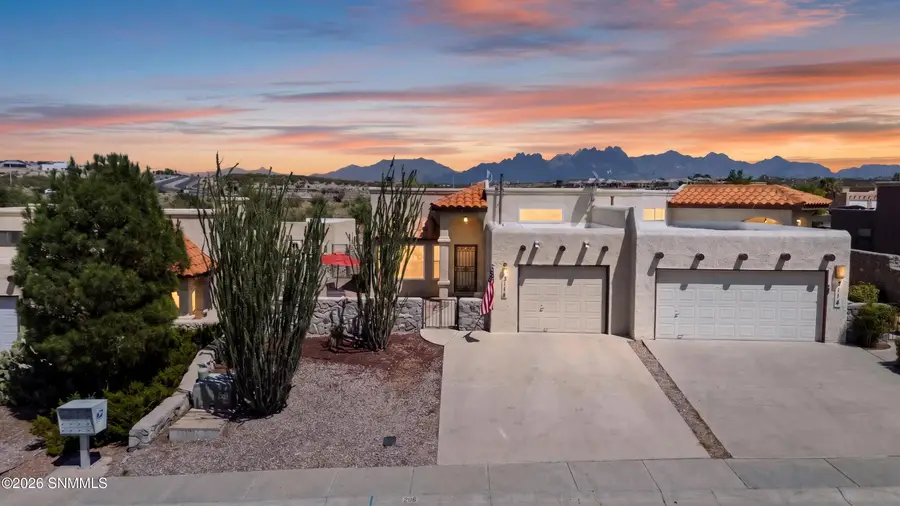 2118 Sugar Pine Way, Las Cruces, NM 88012 - #2