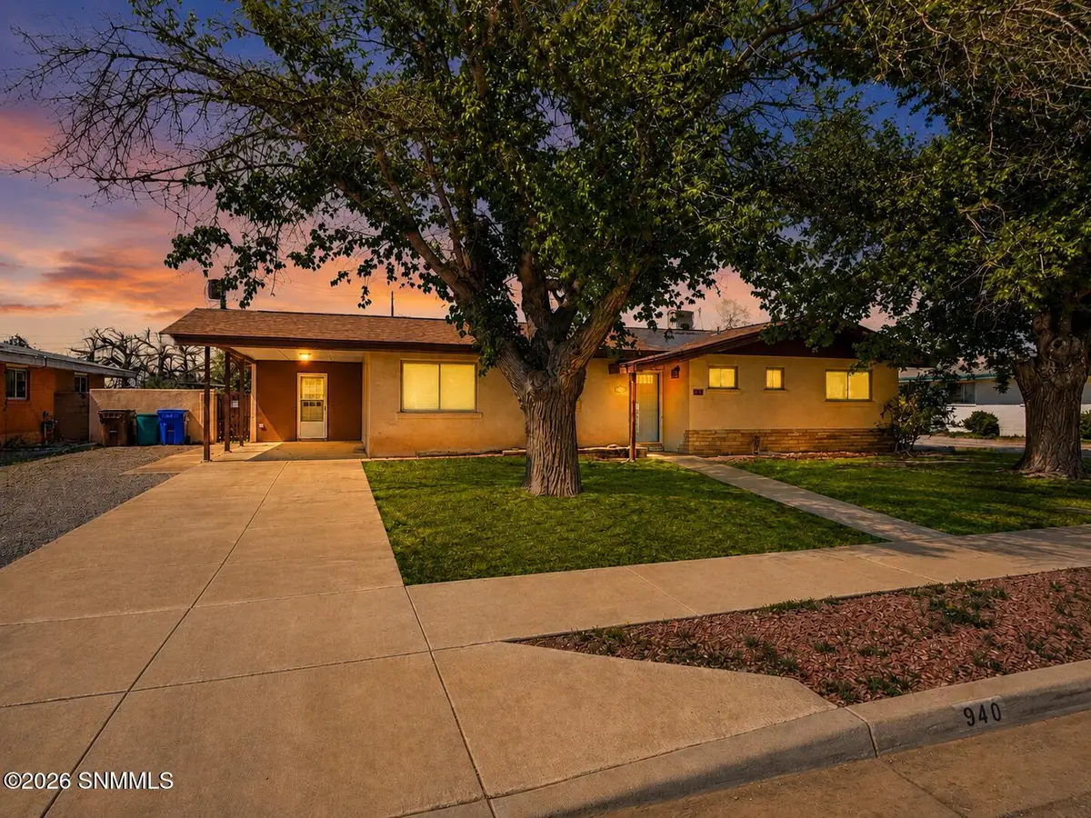 940 Calle Del Sol, Las Cruces, NM 88005 - #1