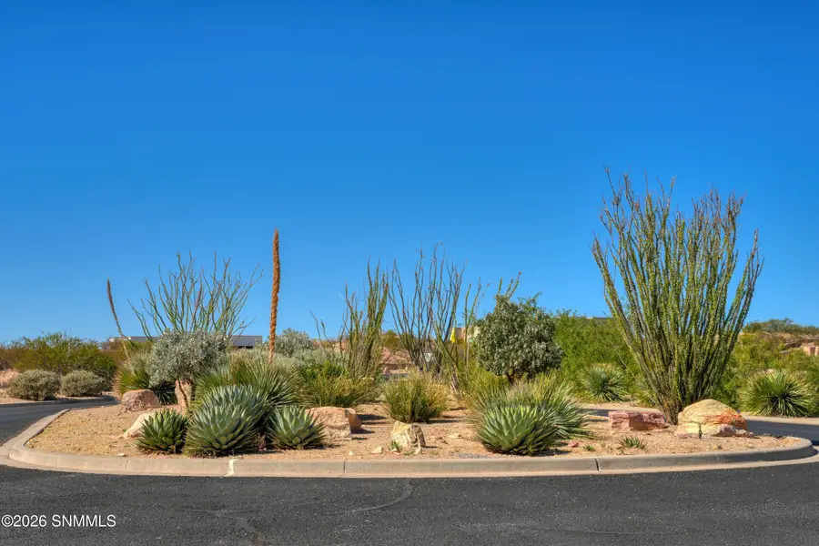 7017 Calle Estancias, Las Cruces, NM 88007 - #3