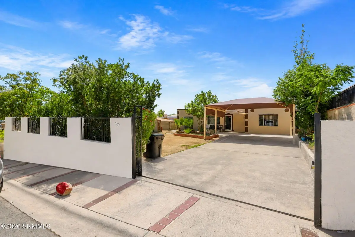 305 Fifth Street, Sunland Park, NM 88063 - #1