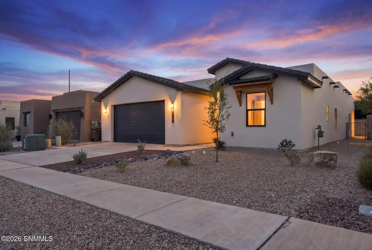 6013 High Plains Place, Las Cruces, NM 88012 - #1