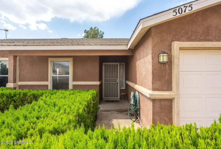 5075 Emerald Street, Las Cruces, NM 88012 - #3