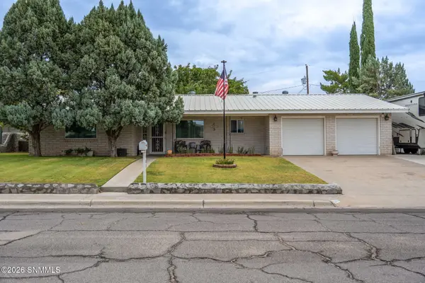 1837 Fairway Circle, Las Cruces, NM 88011