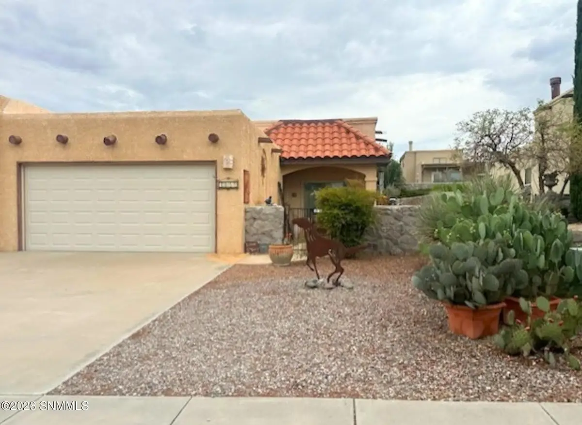 4052 Pine Needle Bend, Las Cruces, NM 88012 - #1