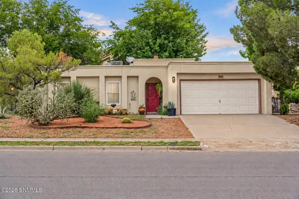 2213 Cimarron Drive, Las Cruces, NM 88011