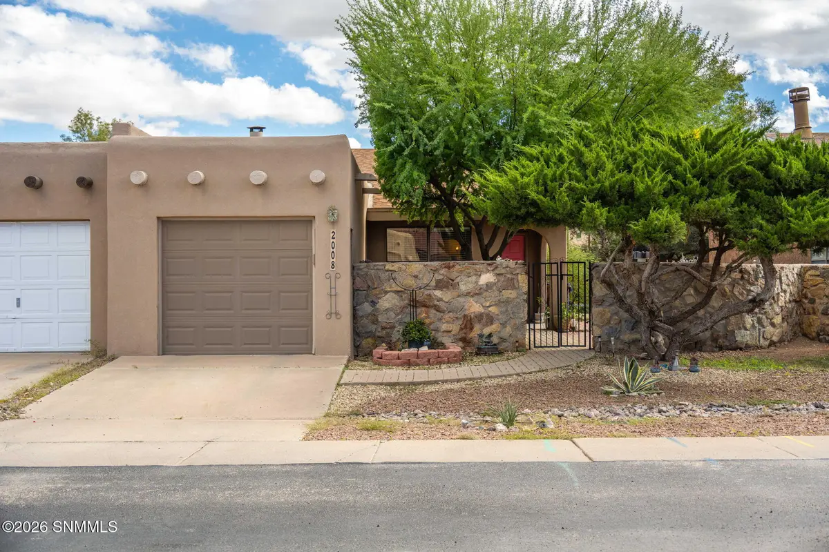 2008 Camelot Drive, Las Cruces, NM 88005 - #1