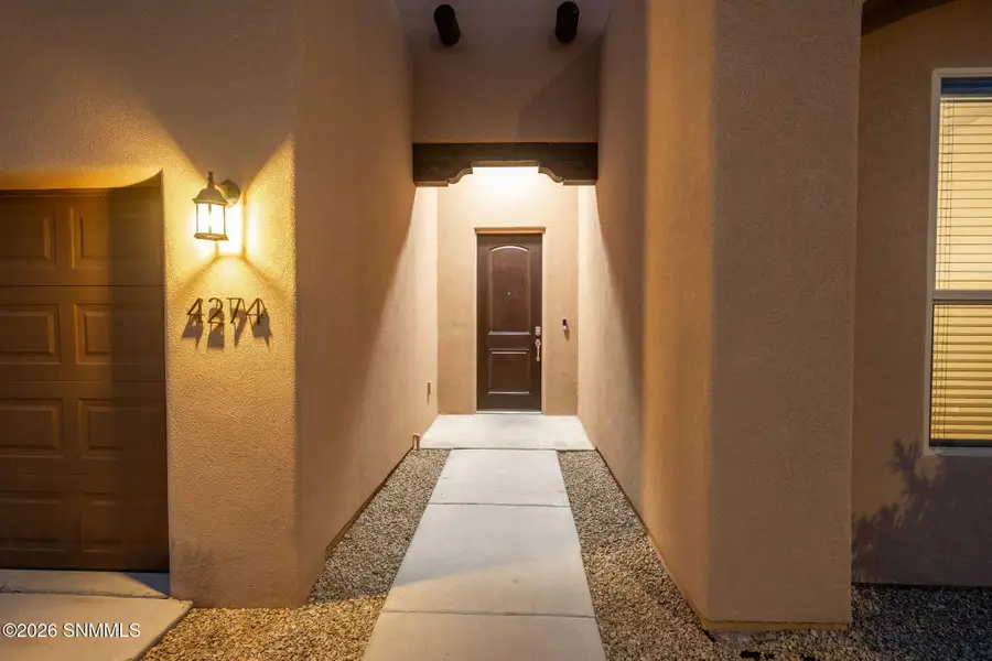 4274 Arcadia, Las Cruces, NM 88011 - #3