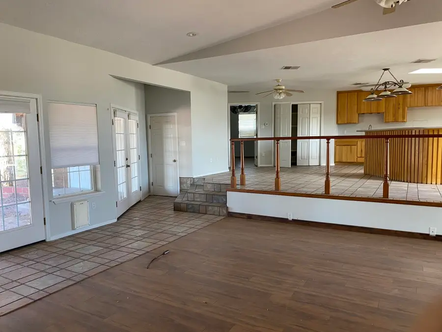 202 San Mateo Ave, Elephant Butte, NM 87935 - #3