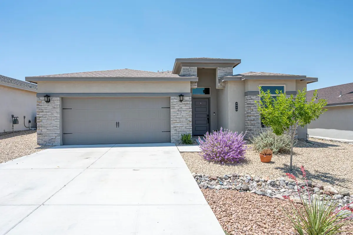 2970 St Charles, Las Cruces, NM 88012 - #1