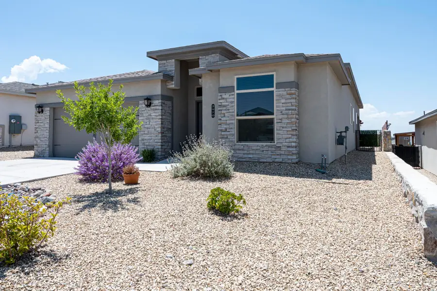 2970 St Charles, Las Cruces, NM 88012 - #3