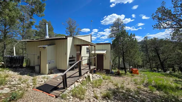 14 Scenic Loop, Cloudcroft, NM 88317