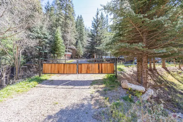 383 Hwy 244, Cloudcroft, NM 88317