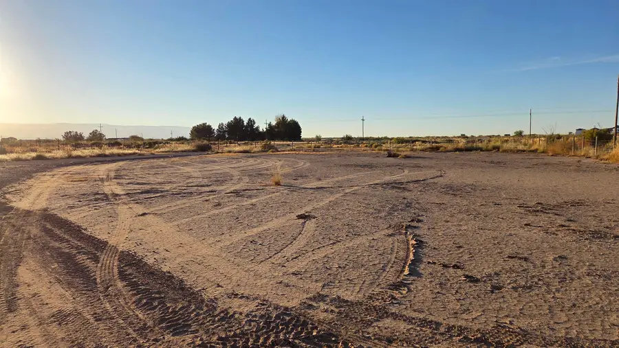 303 Tulie Gate Rd, Tularosa, NM 88352 - Image #2