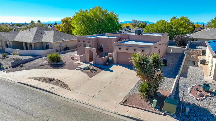 2330 S Florida AVE, Alamogordo, NM 88310 - Image #2