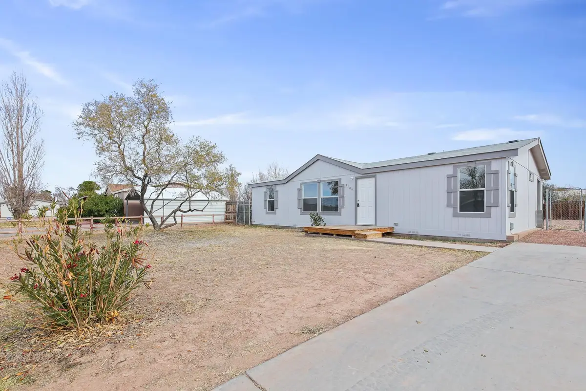 1106 Lawrence DR, Tularosa, NM 88352 - Image #1