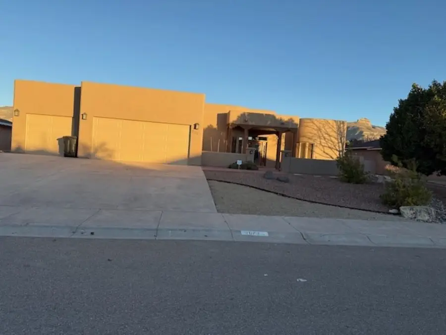 2073 Calle De Vistas, Alamogordo, NM 88310 - Image #2