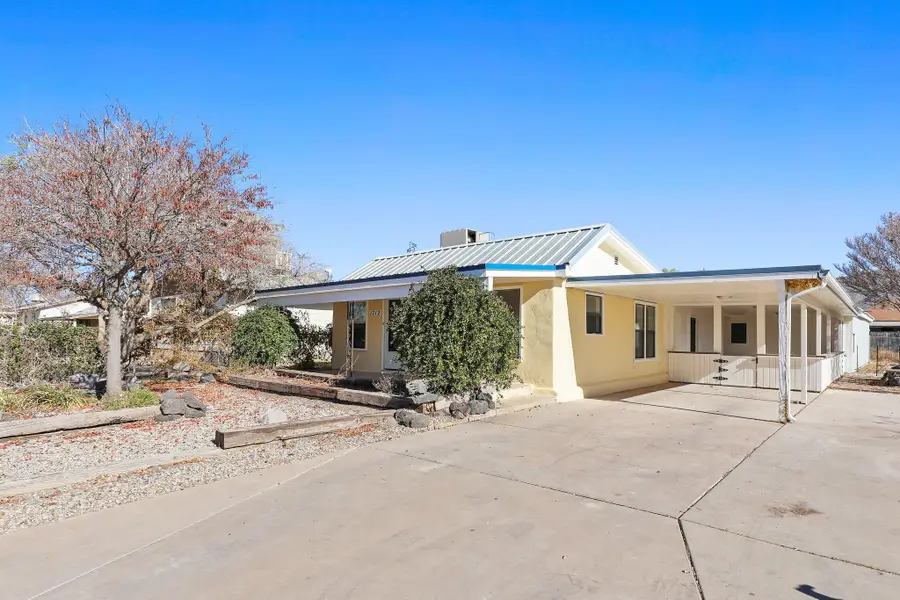 1712 N Florida AVE, Alamogordo, NM 88310 - Image #3