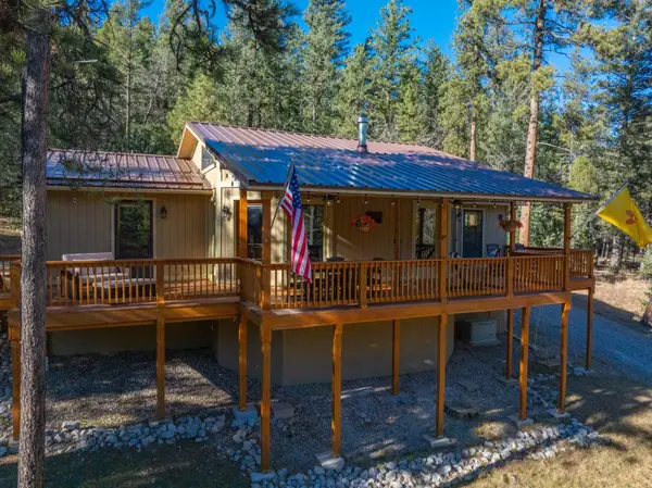 90 Cloud Country DR, Mayhill, NM 88339-0000