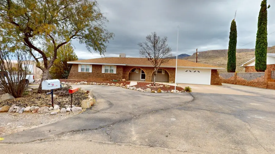 1204 Canyon PL, Alamogordo, NM 88310-3610 - Image #3