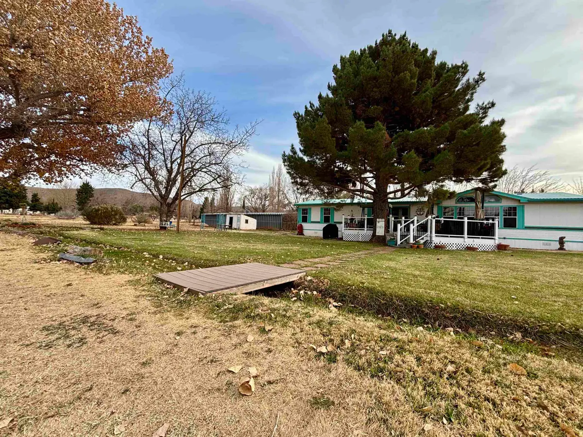 29 JJ Henry Rd, La Luz, NM 88337 - Image #1