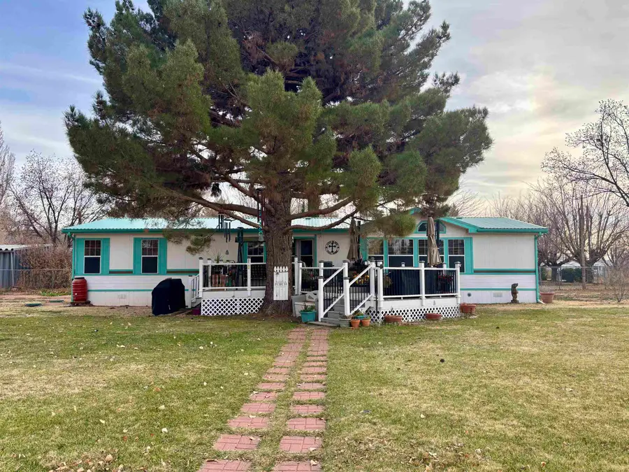 29 JJ Henry Rd, La Luz, NM 88337 - Image #2