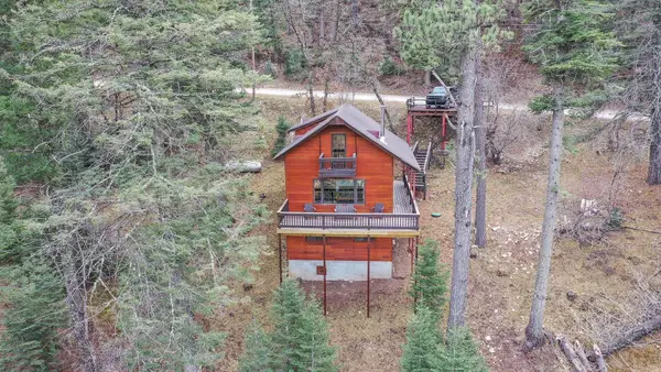 87 Canyon Trl, Cloudcroft, NM 88317