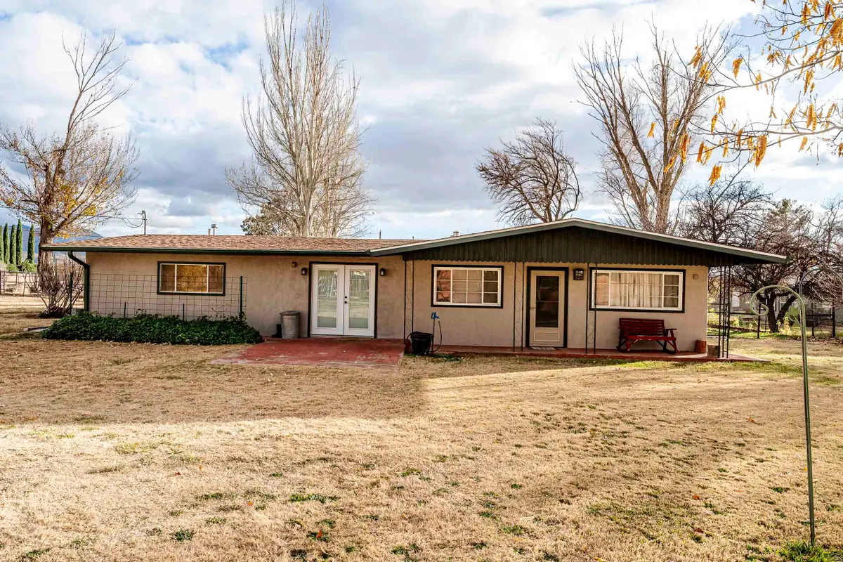30 Alamo ST, La Luz, NM 88337 - Image #1