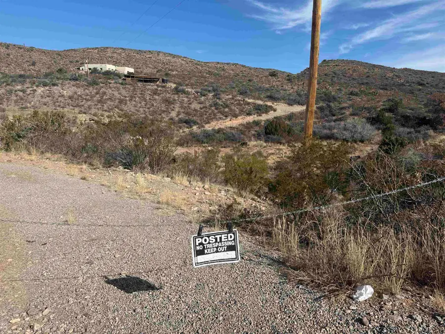 157 Fresnal Canyon Rd, La Luz, NM 88337 - Image #3