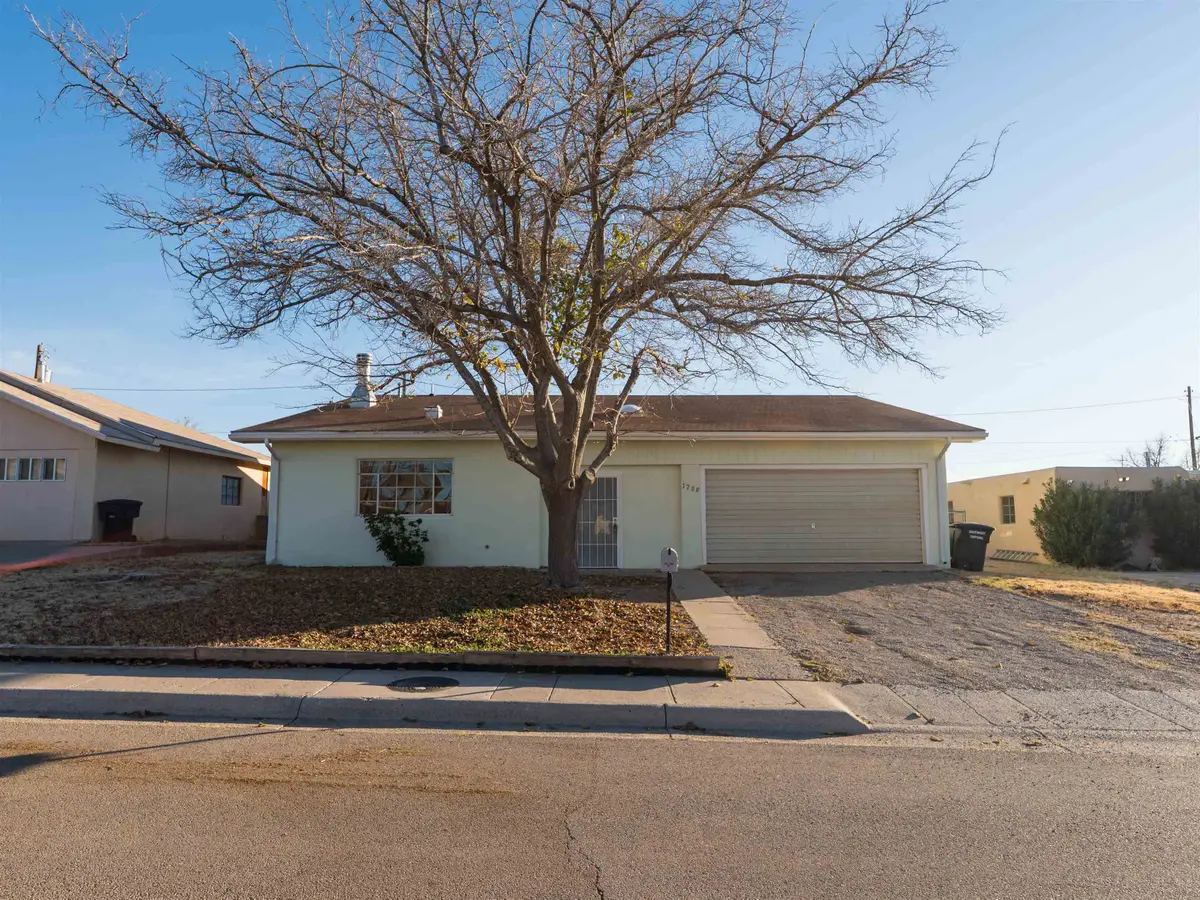 1708 Snow DR, Alamogordo, NM 88310 - Image #1