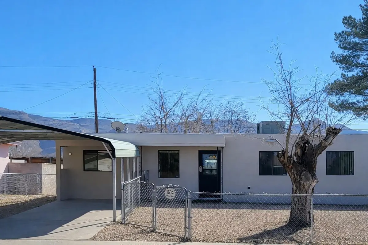 1604 Bellamah DR, Alamogordo, NM 88310 - Image #1